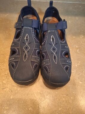 Earth Origins Eliah Navy  Fisherman Casual Sandal. Sz 7.5